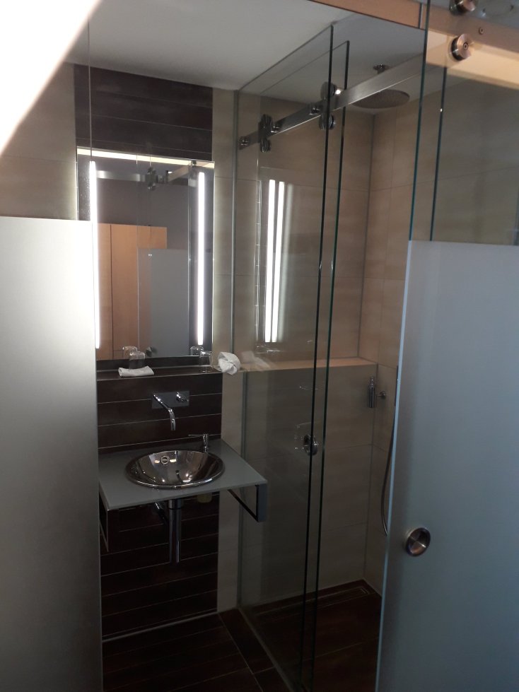 敏特洛普斯布尔加腾多夫乡村酒店-浴室