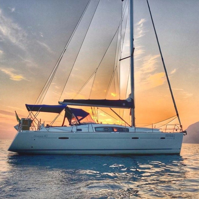 CINQUE TERRE BY YACHT-拉斯佩齐亚必去景点