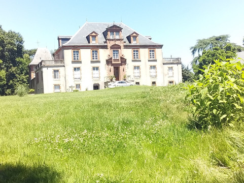 Domaine Dms Debah-Crespinet必去景点