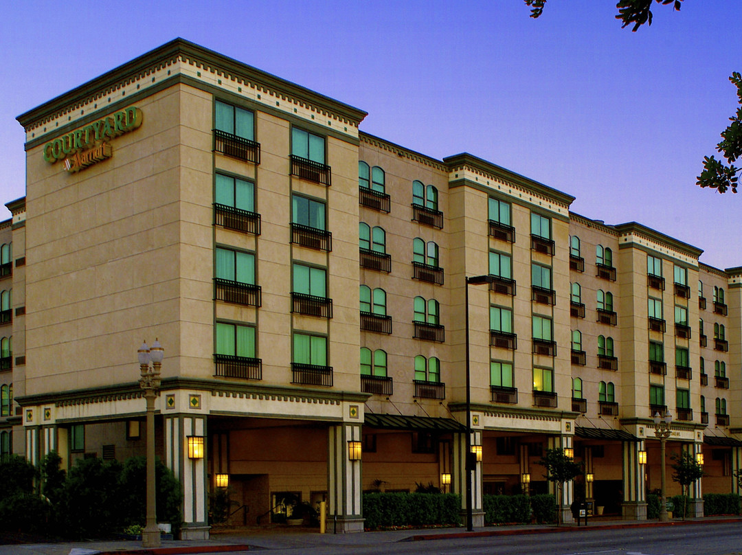 帕萨迪纳老城万怡酒店主图