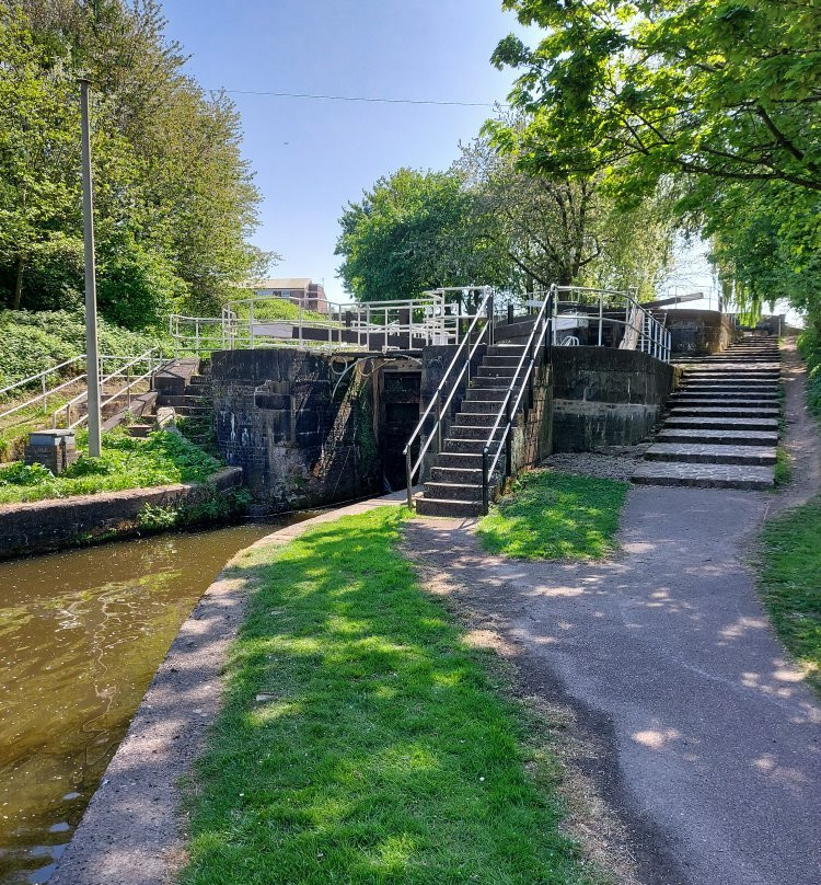 Trent and Mersey Canal景点图片