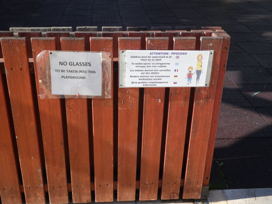 Louis Phaethon Beach主图