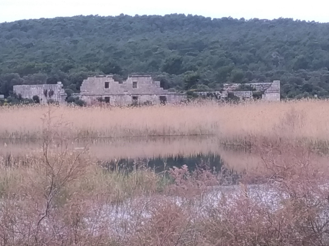 Hadrian's Granary景点图片
