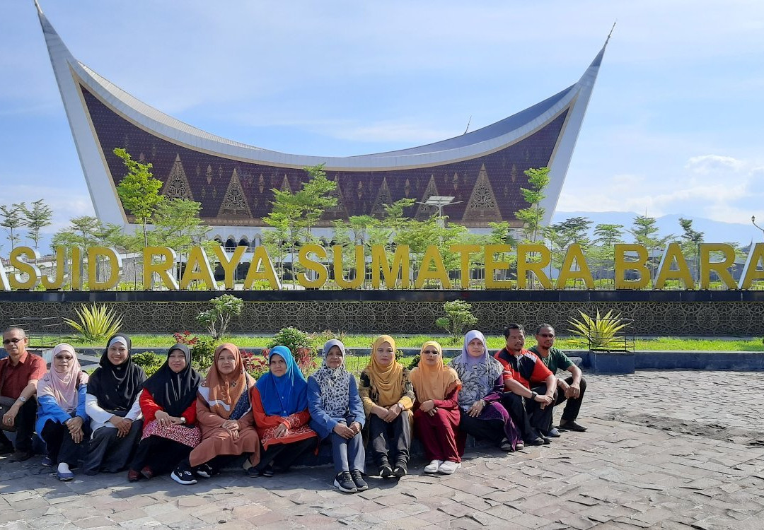 Rizal Tour-武吉丁宜必去景点