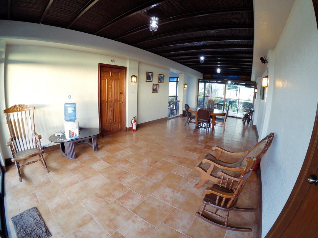 阿帕特乐山居酒店主图