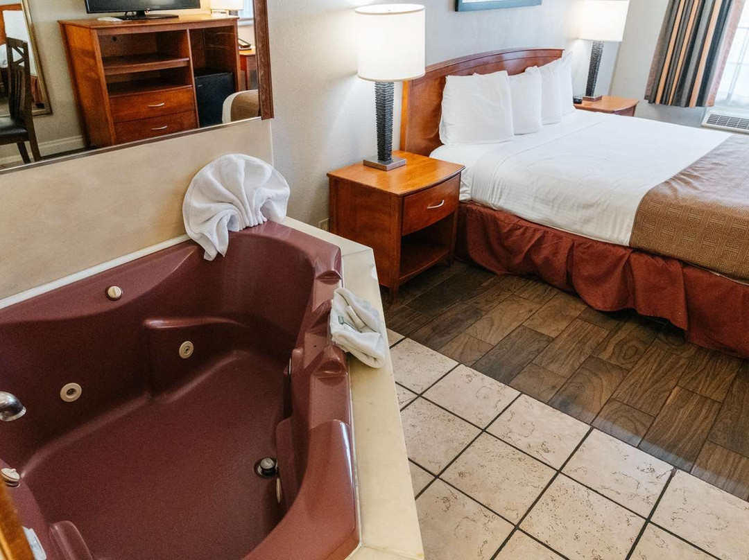 贝斯特韦斯特棕榈树花园旅馆主图