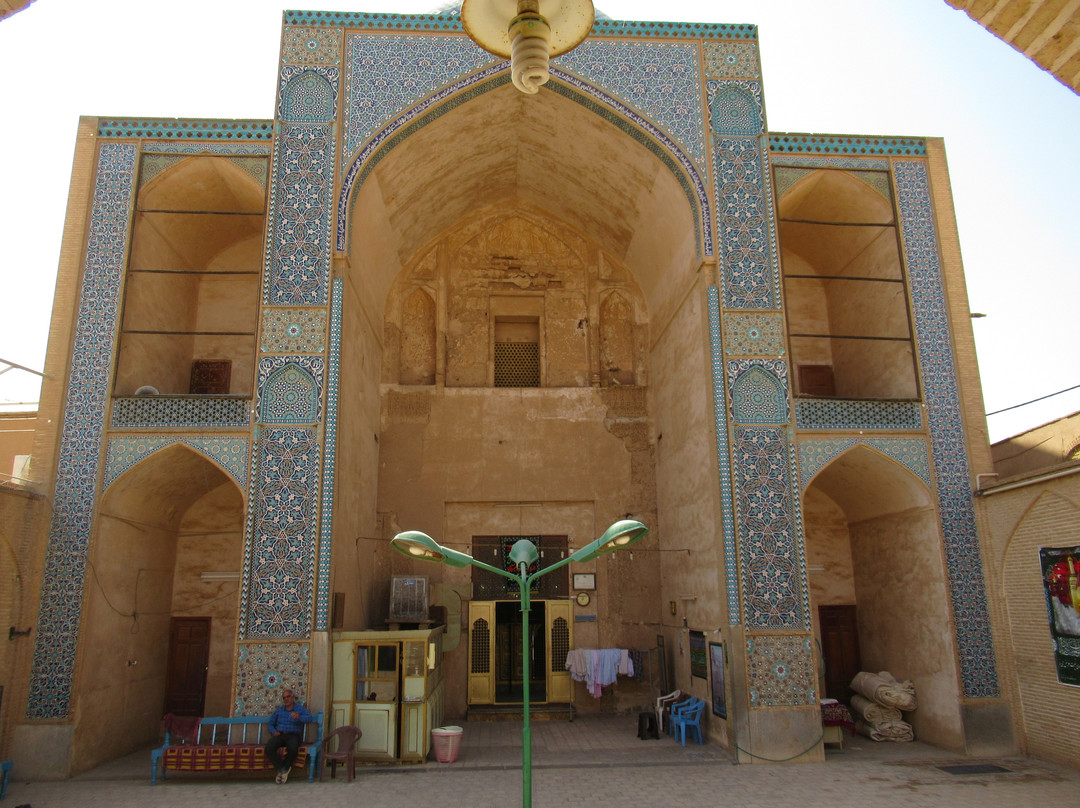 Seyed Rokn Addin Mausoleum景点图片