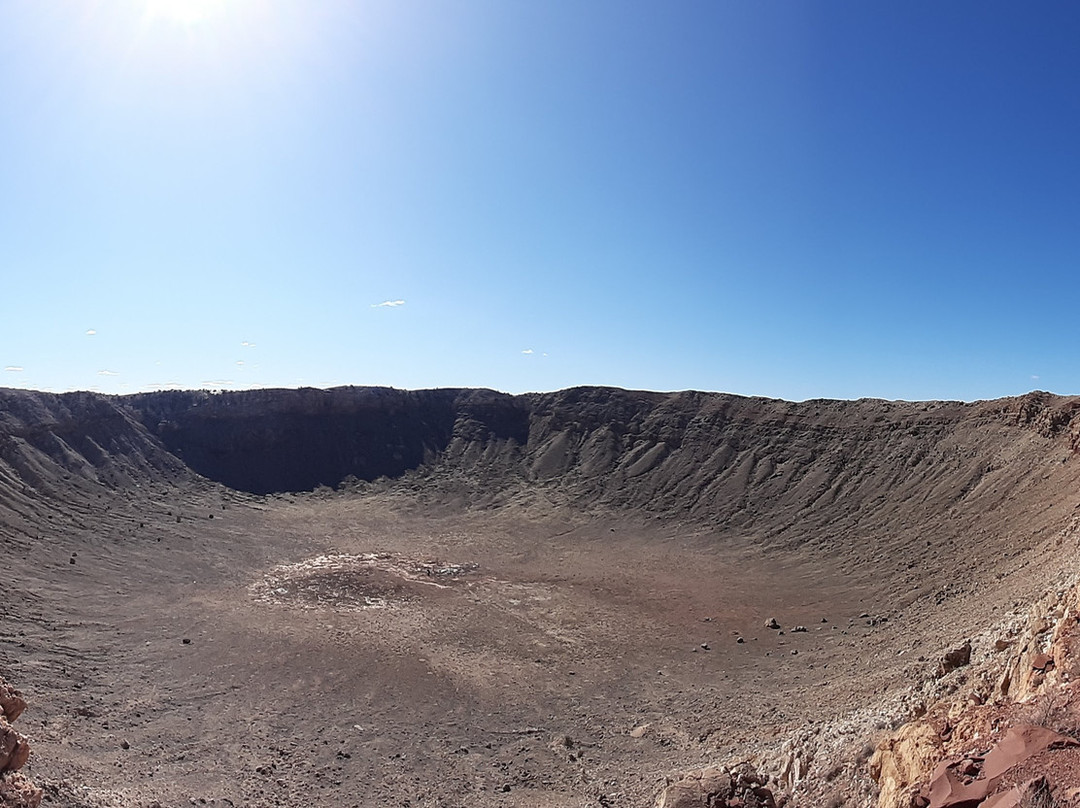 巴林杰陨石坑景点图片
