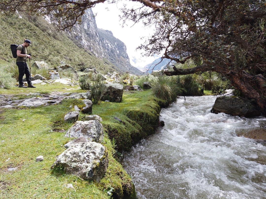 Laguna Shallap-瓦拉斯必去景点