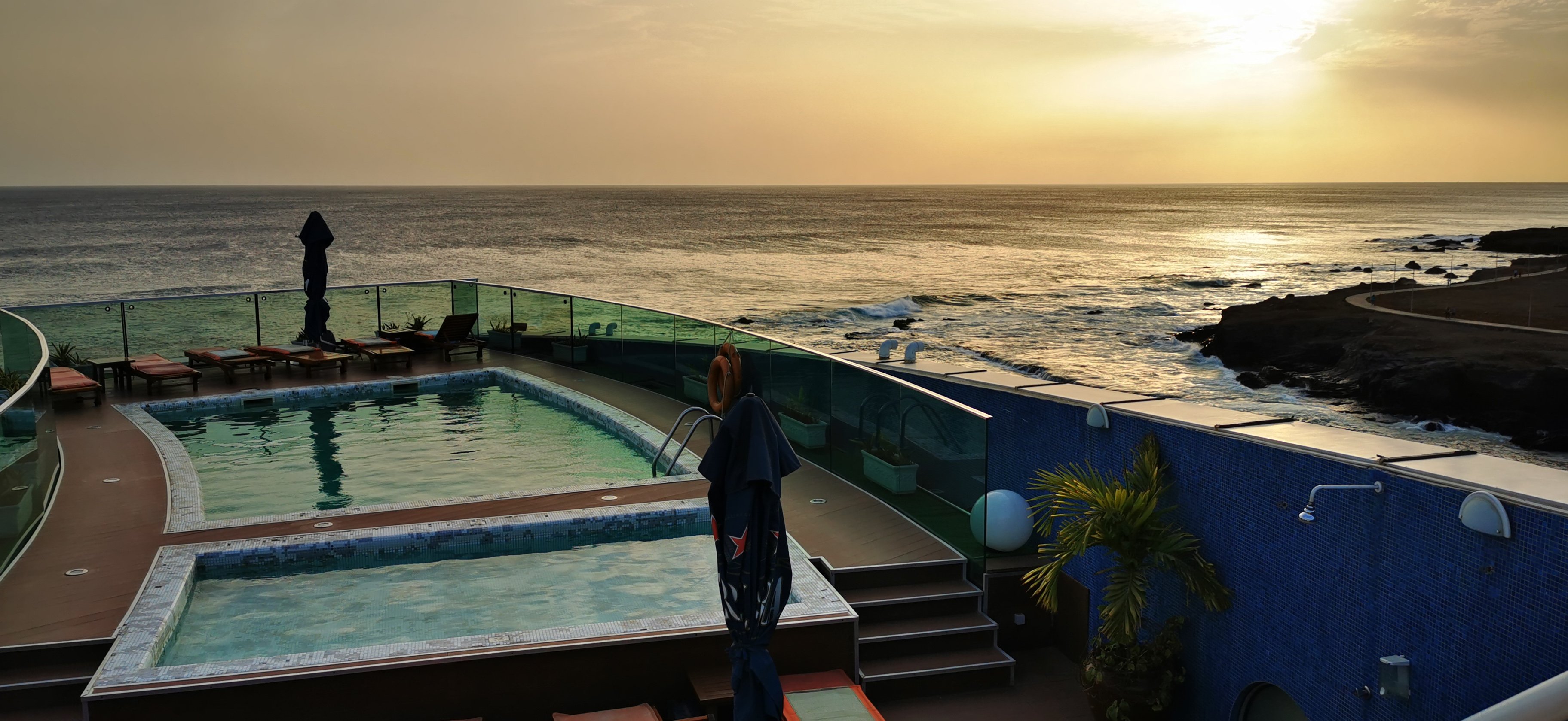 Hotel VIP Praia-泳池
