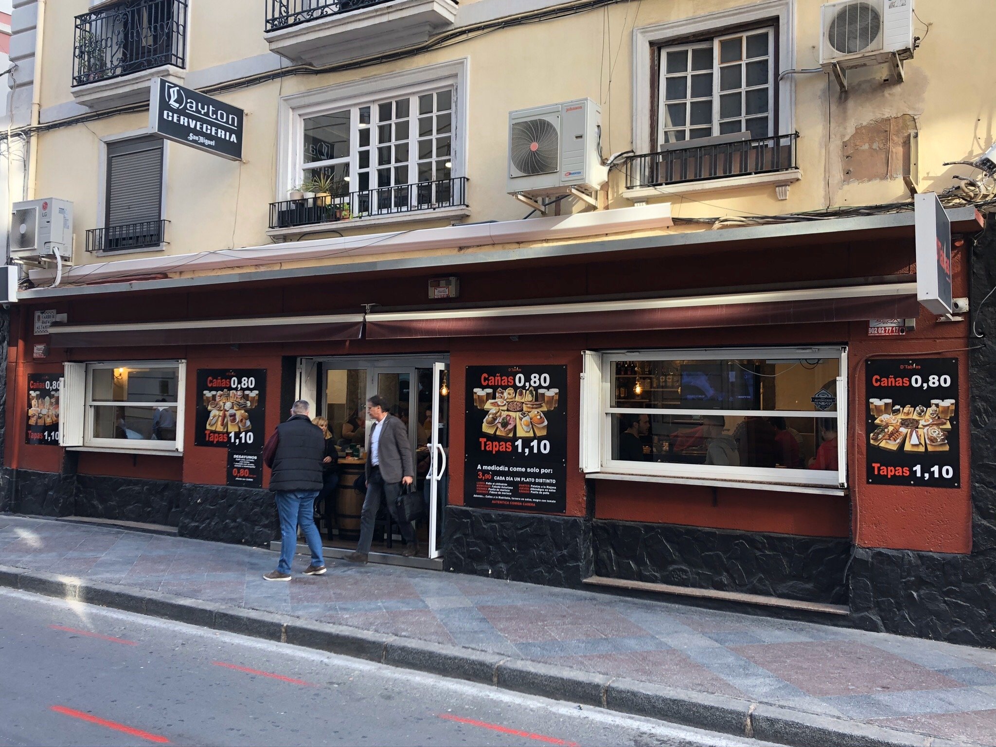 Hotel B&B Alicante-官方
