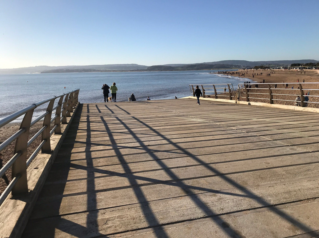 Exmouth Lifeboat Station-埃克斯茅斯必去景点