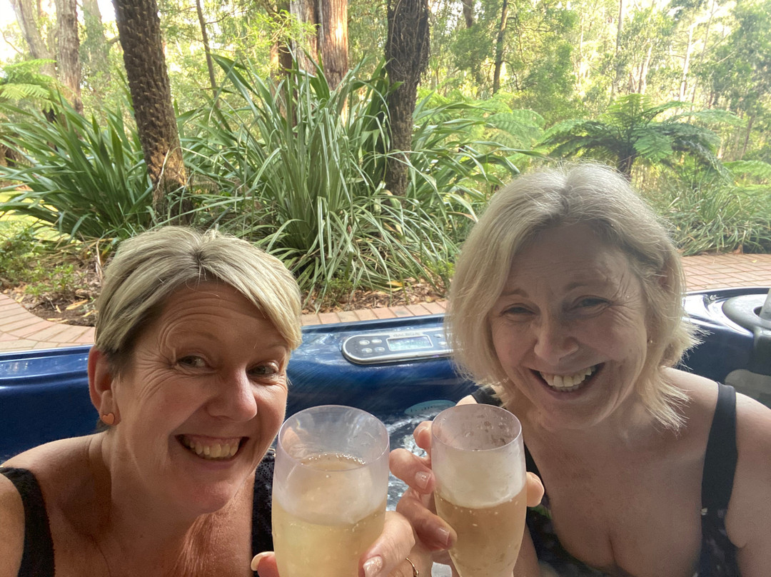 Piaf Day Spa-希尔斯维尔必去景点