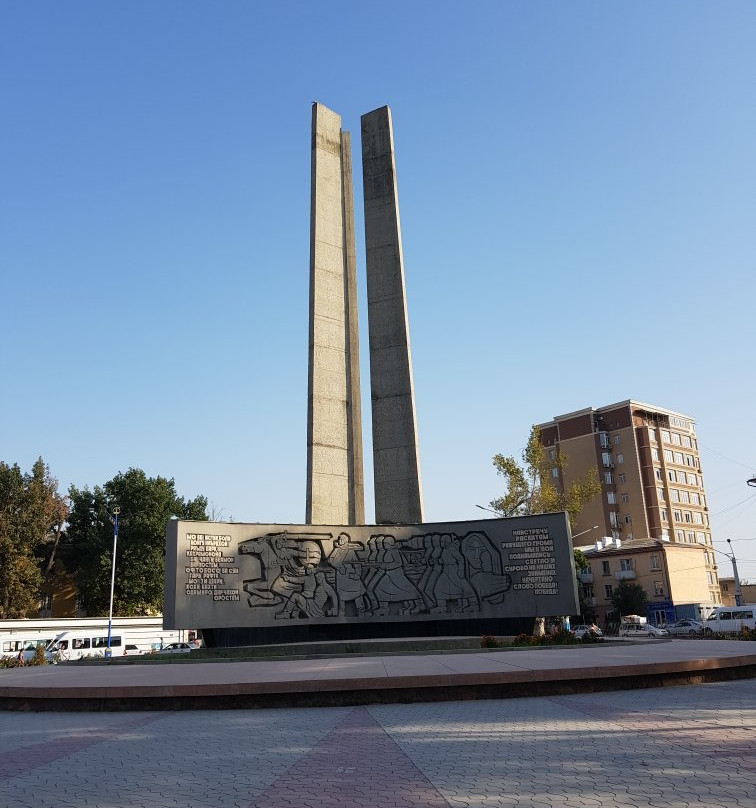 Stella Fallen Heroes in the Fight Against Fascism景点图片