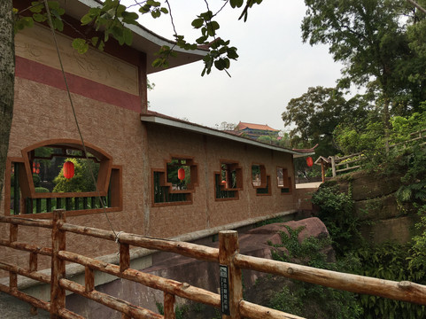 莲花山古采石场-广州市必去景点