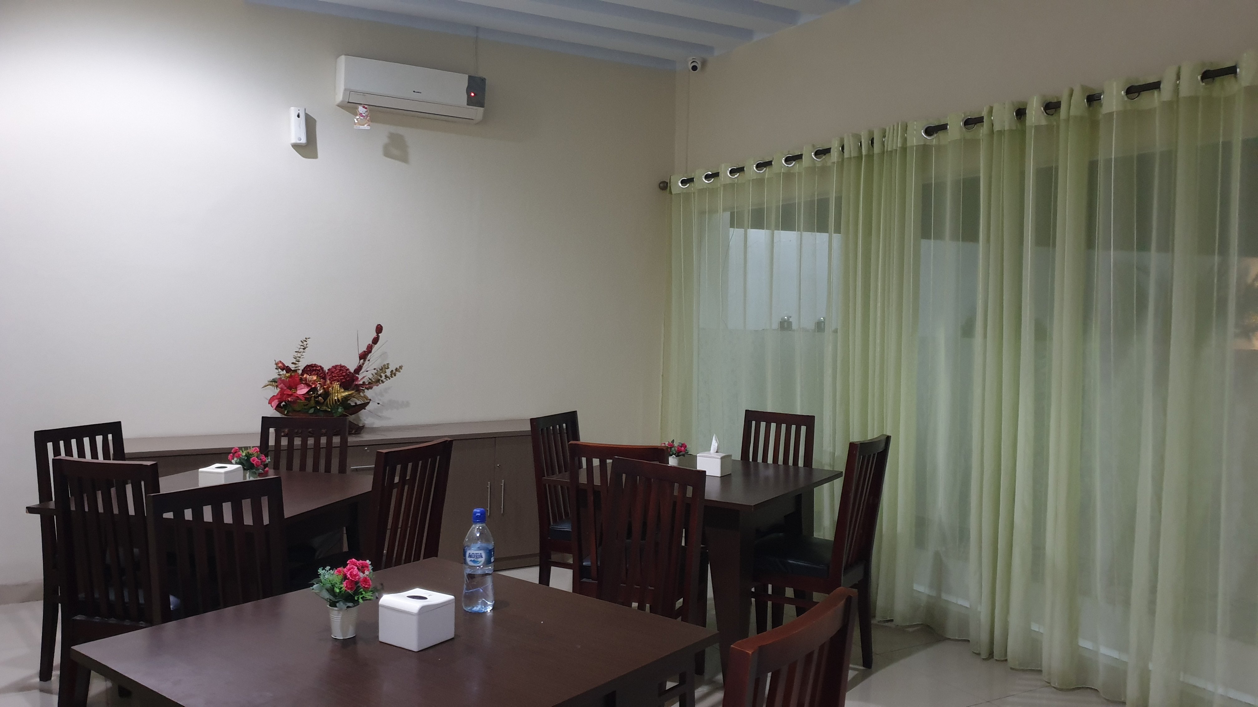 OYO 928 Hotel Astra Novilia-餐饮