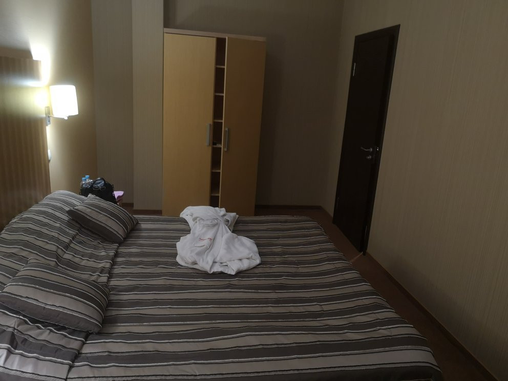 Avrora Hotel主图