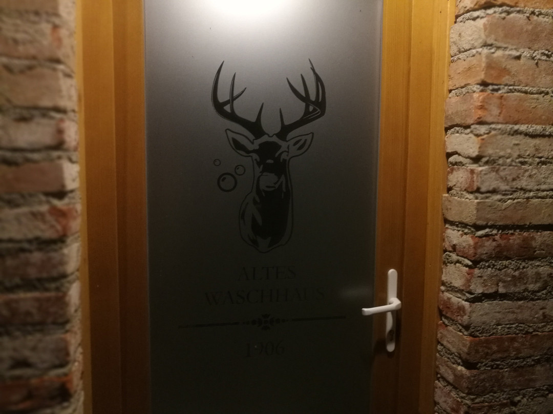 Hotel Historischer Dorfgasthof Hirsch主图