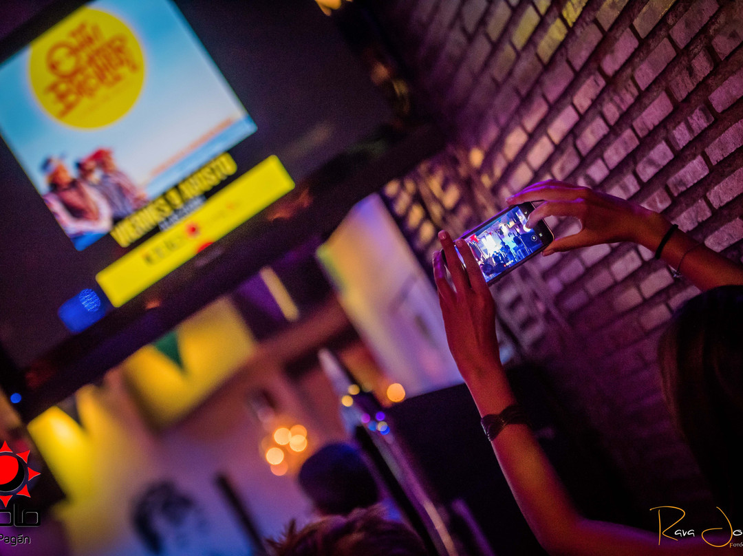 Idolo Lounge Bar-Lo Pagán必去景点