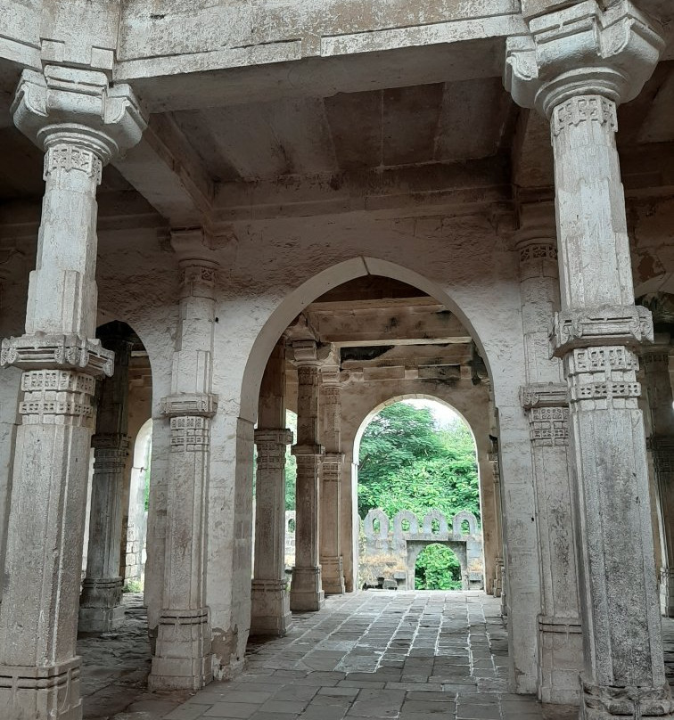 Uparkot-居那加德必去景点