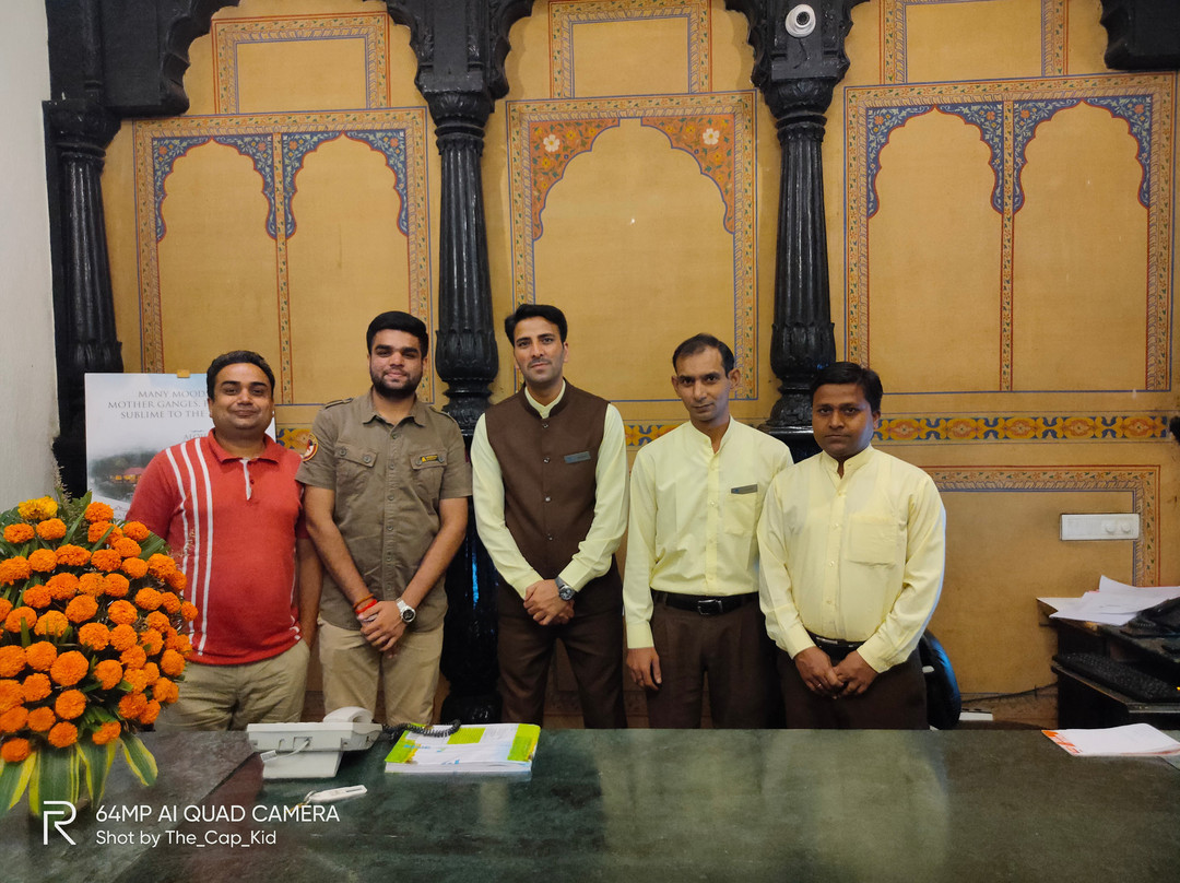 哈威利哈里甘加酒店主图