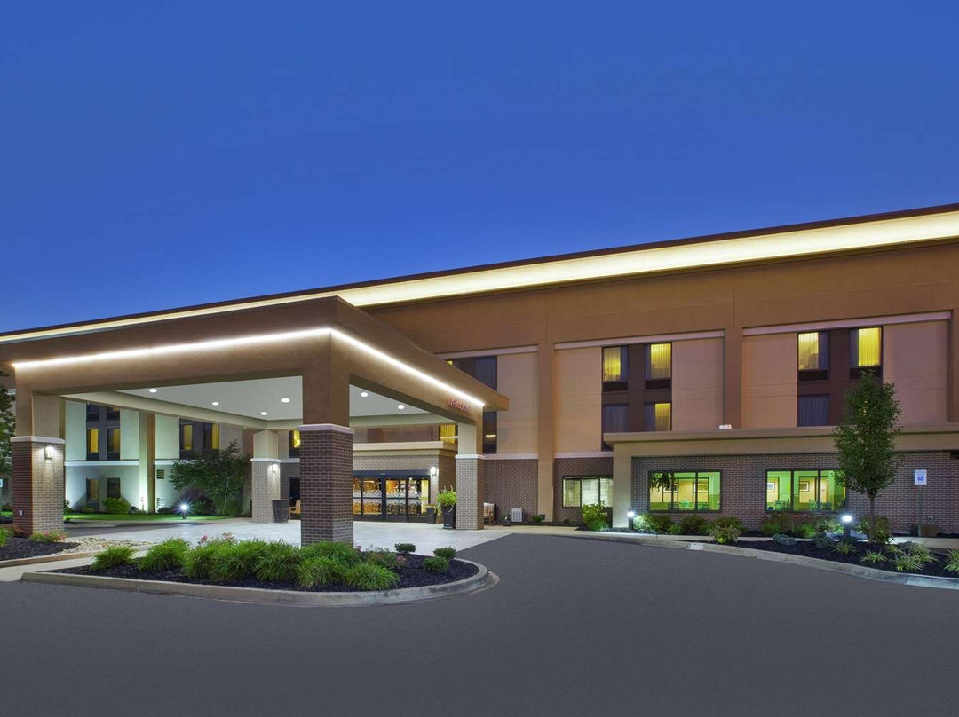 Hampton Inn Marietta主图