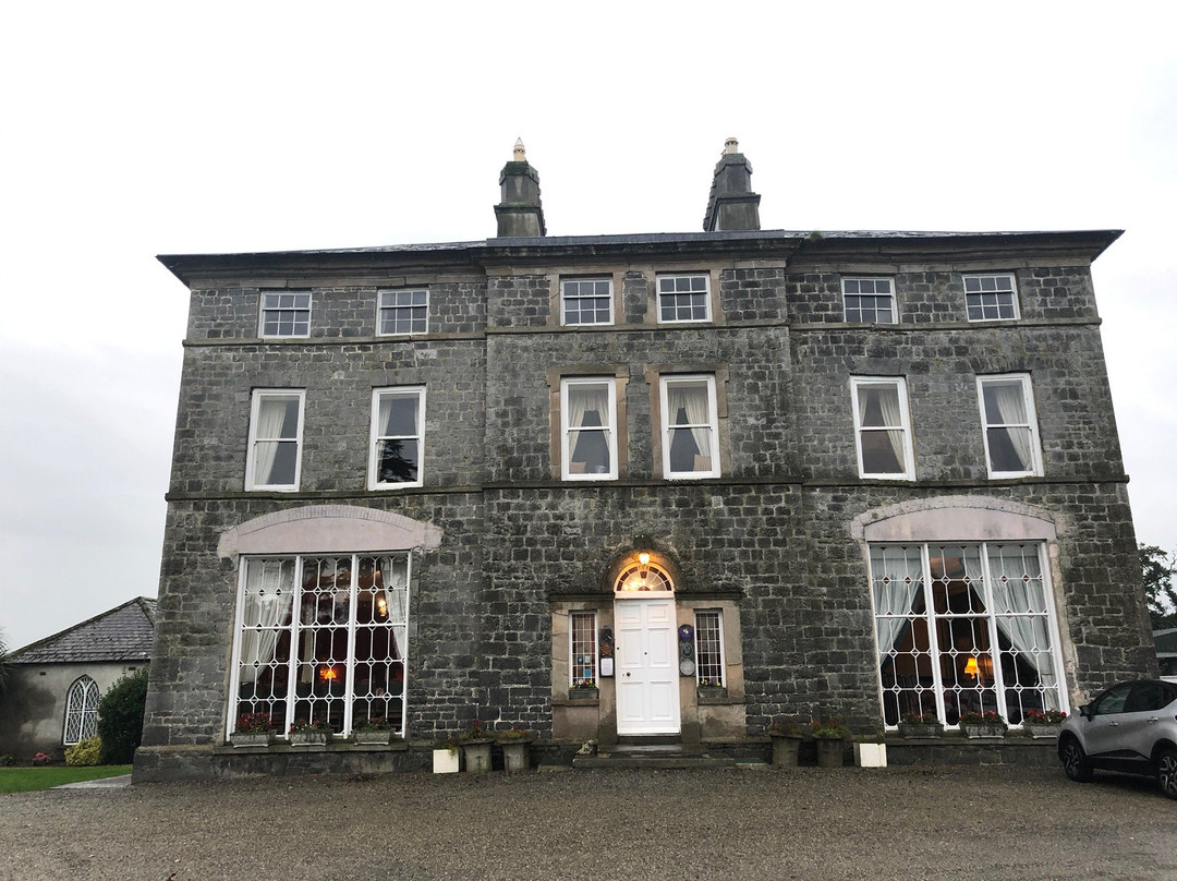 Inch House Country House主图