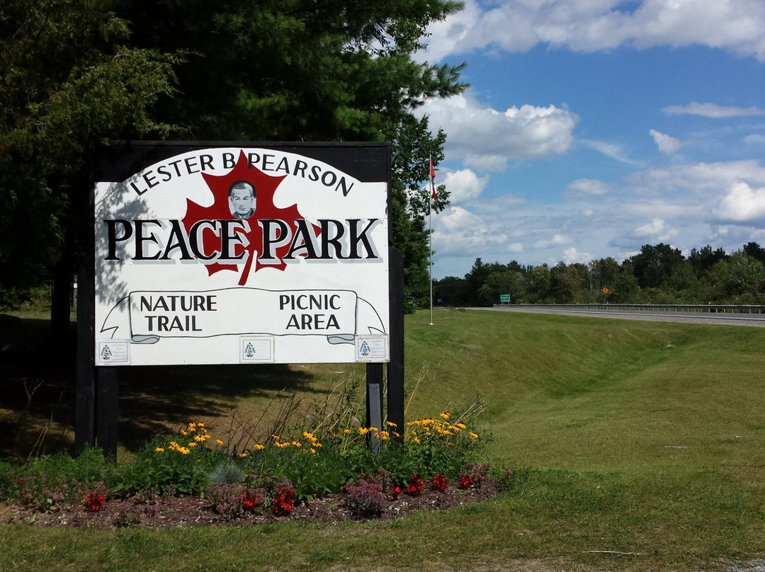 Lester B. Pearson Peace Park景点图片