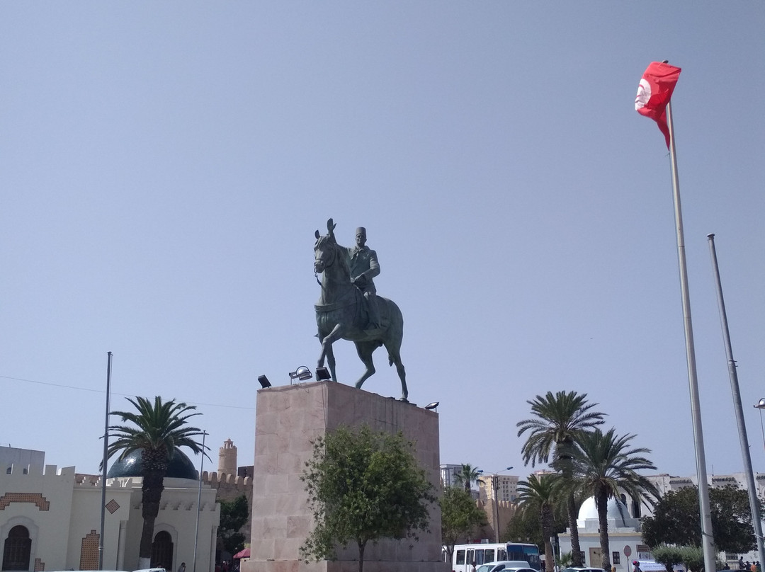 Equestrian Statue of Habib Bourguiba景点图片