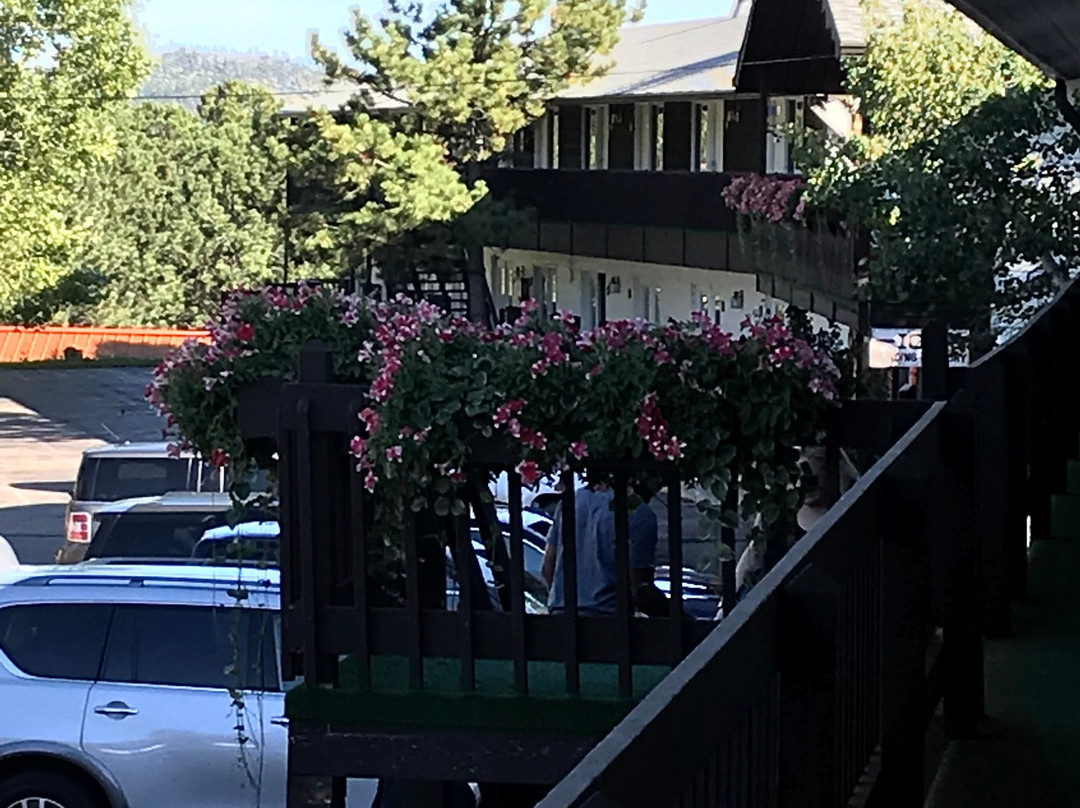 Bavarian Inn, Black Hills主图