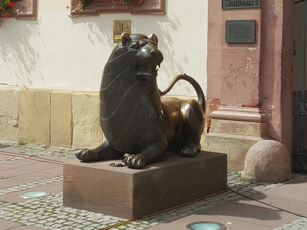 Bronzestatue Löwe Leo景点图片