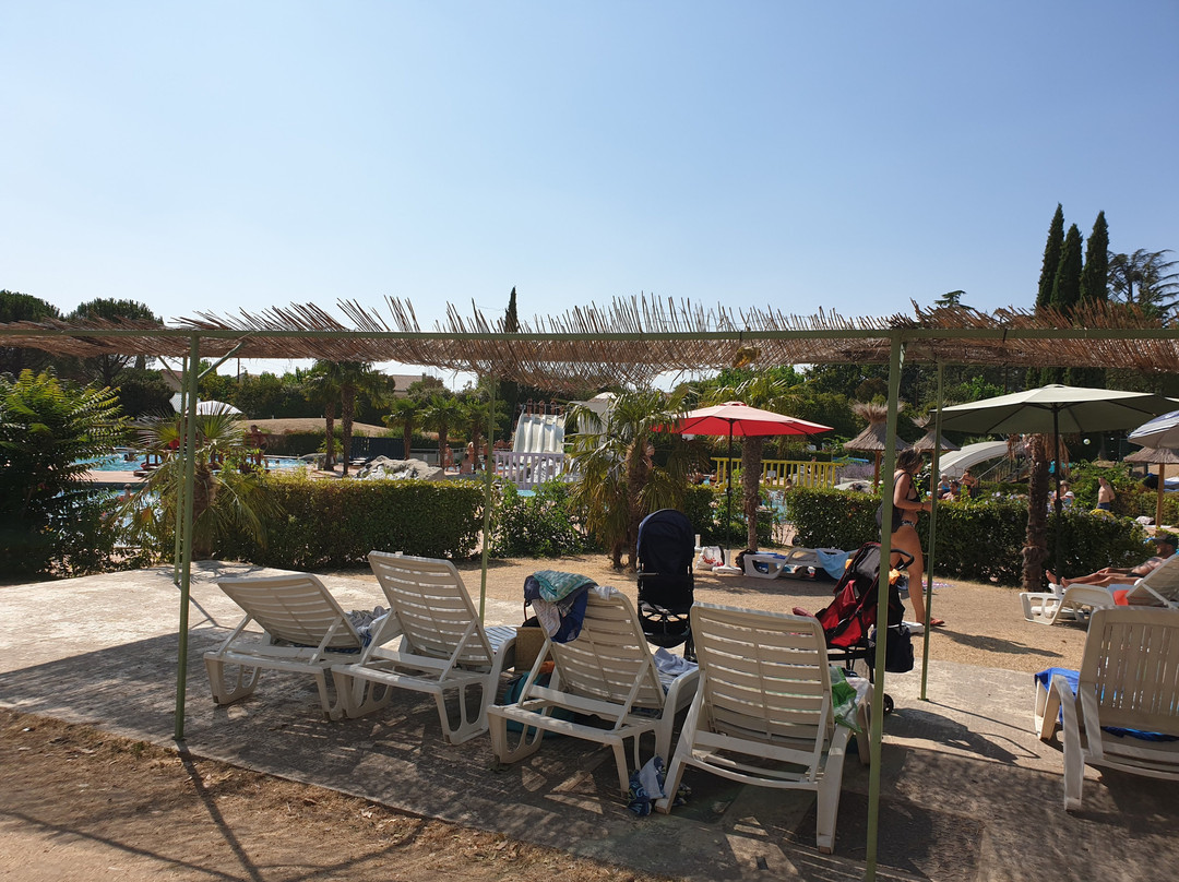 Nyonsoleïado Aquatic Leisure Park景点图片