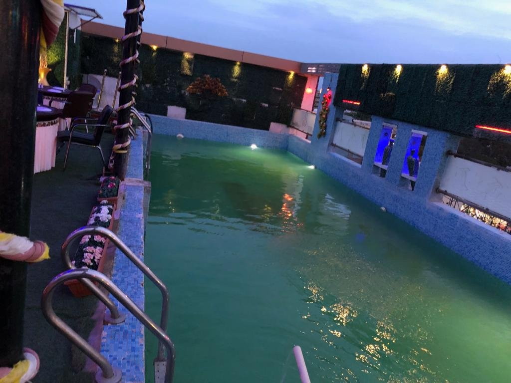 Hotel Rajahamsa主图