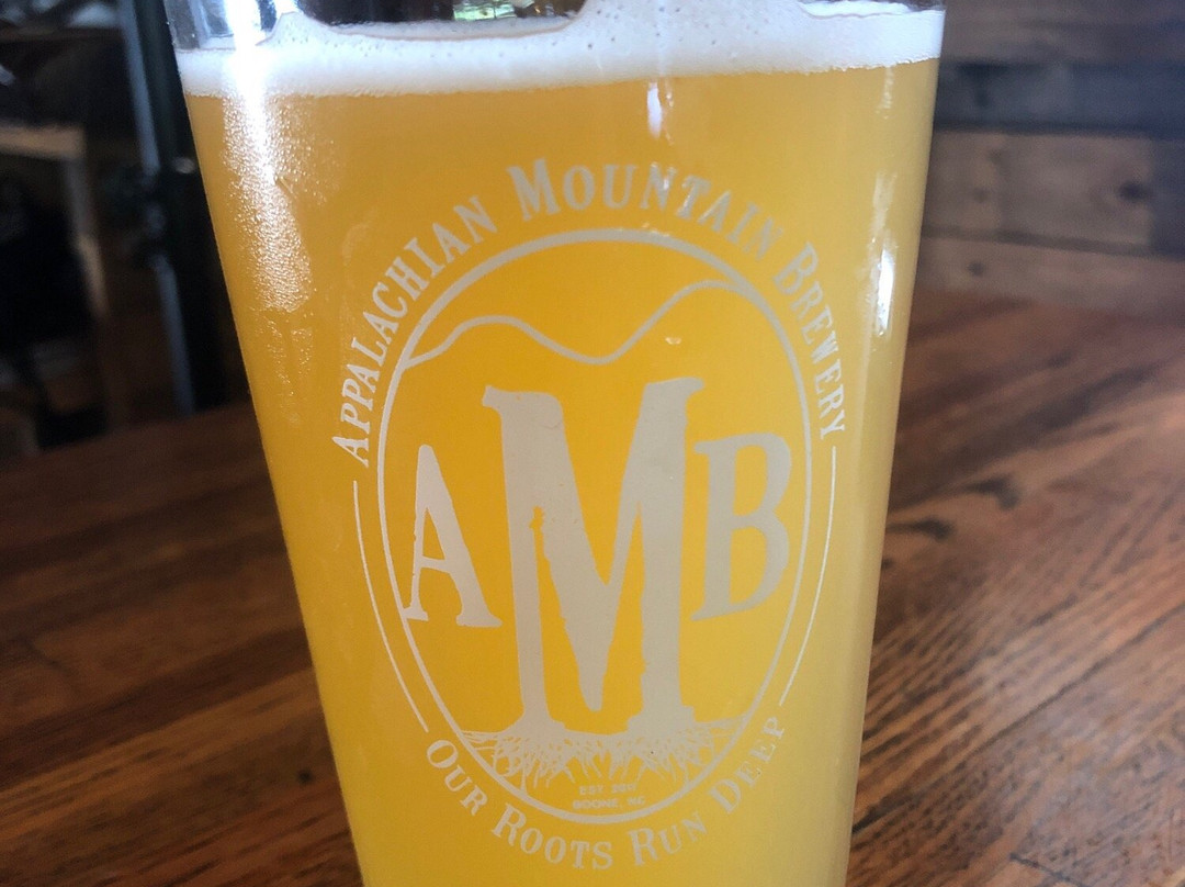 Appalachian Mountain Brewery景点图片