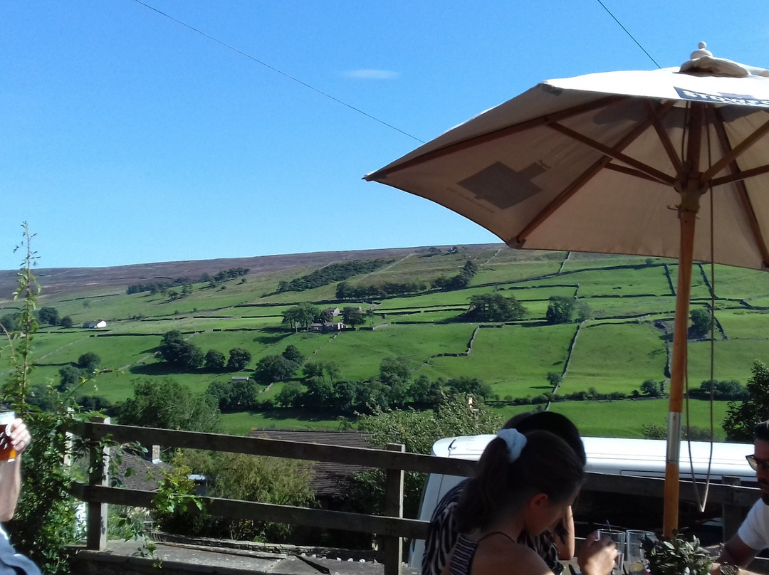 Hazel Brow Farm Visitor Centre-Low Row必去景点