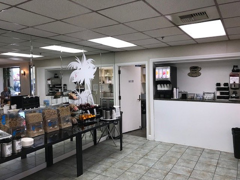 Ivy Palm Resort主图