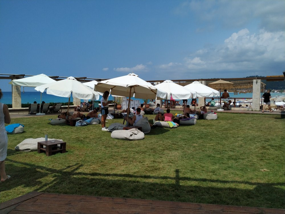 Zattero Seaside Bar-Fourka必去景点