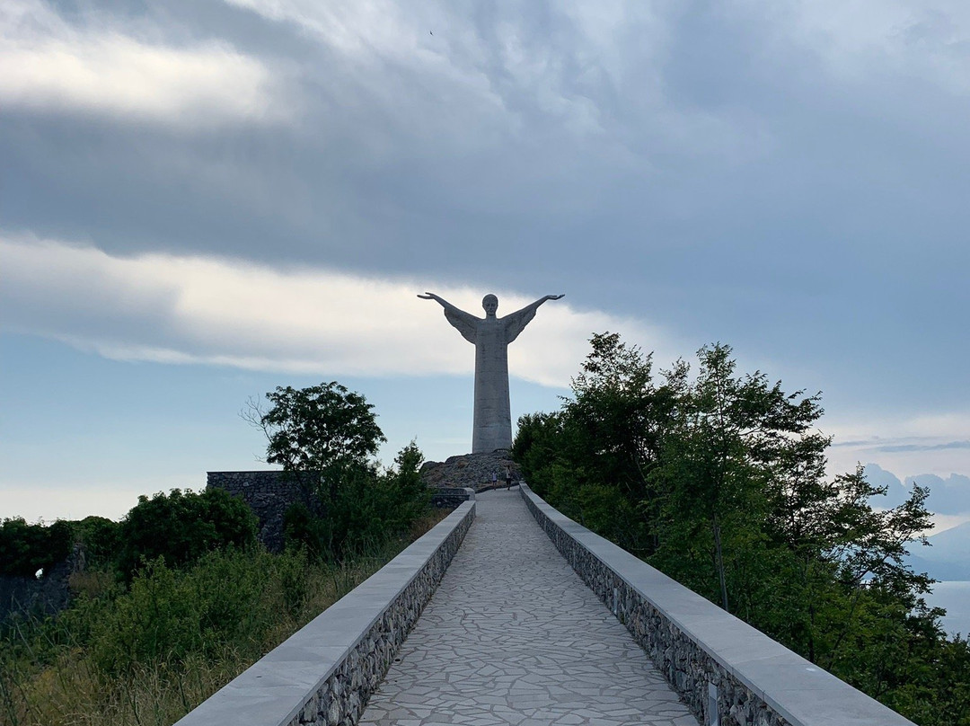 Statua del Cristo Redentore di Maratea景点图片