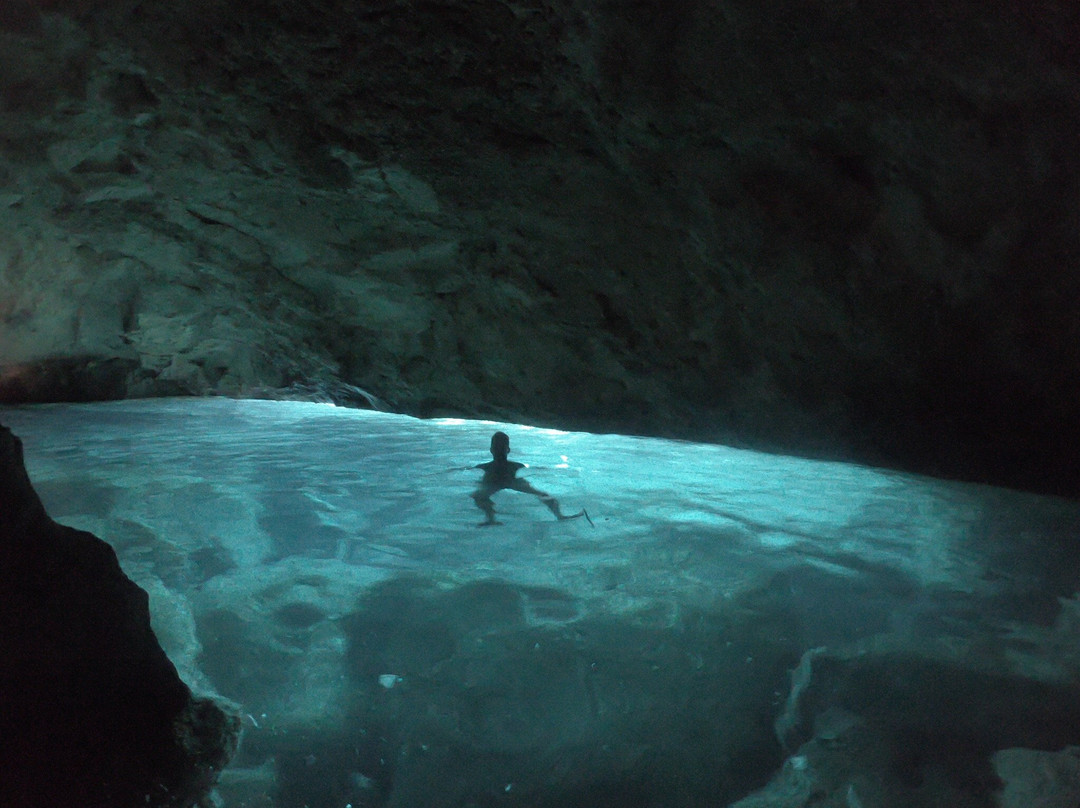 Spiaggia della Grotta Verde景点图片