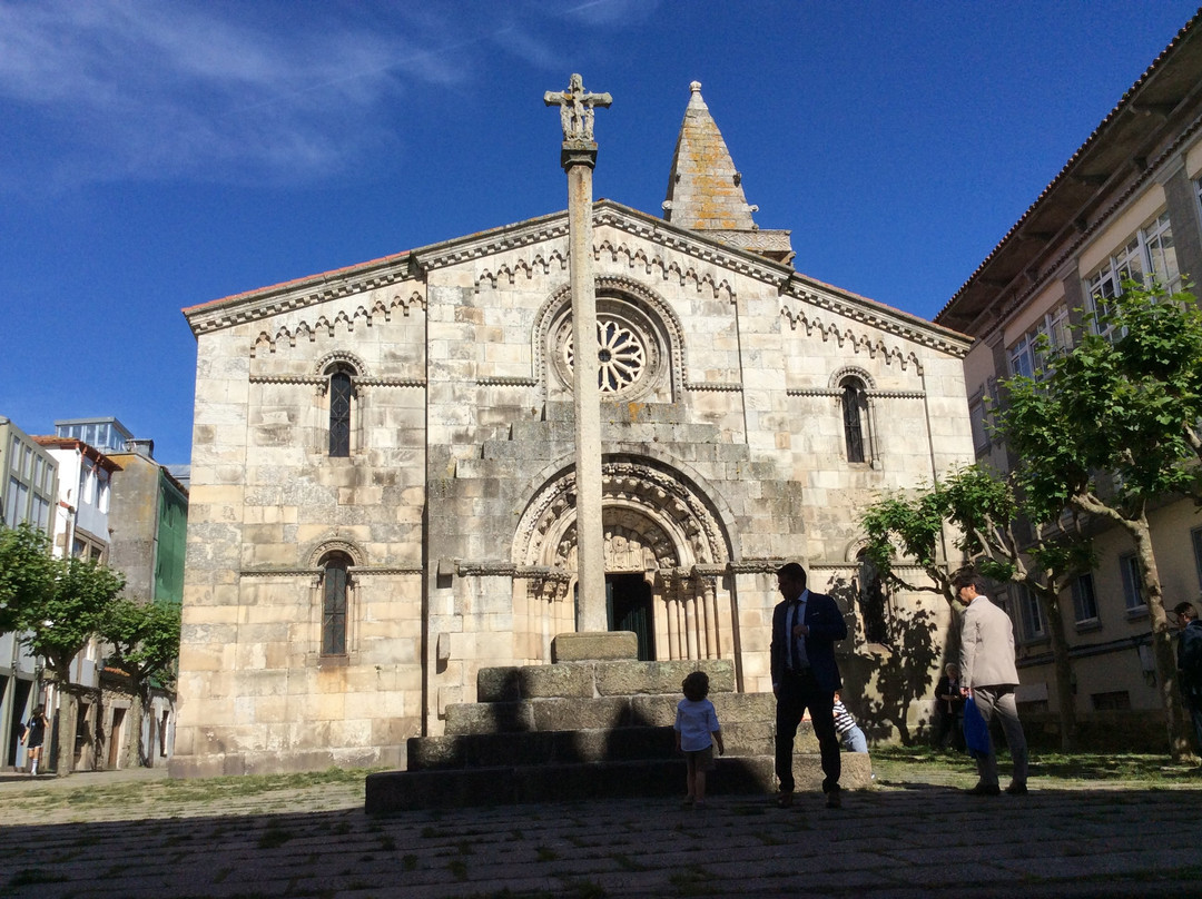 Colegiata de Santa Maria do Campo景点图片