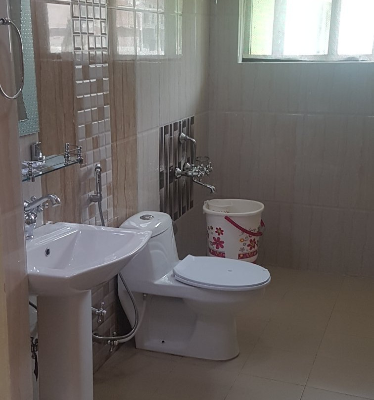 Hotel Divine Inn主图