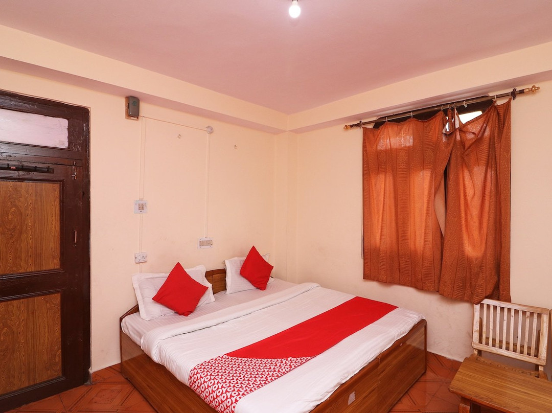 OYO 36552 Royal Voyages主图