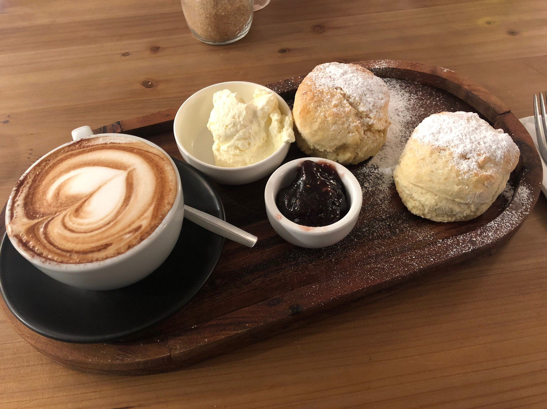 Sassafras餐馆和美食-King Henry's Restaurant