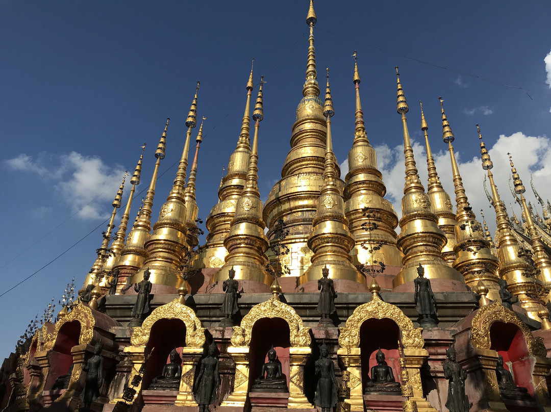 Wat Phra That Su Thon Mongkhon Khiri景点图片