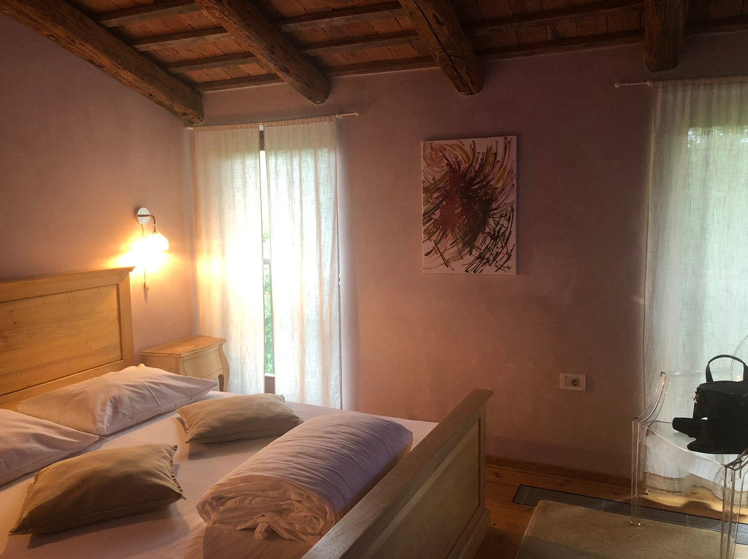 Apolonia Guest House主图