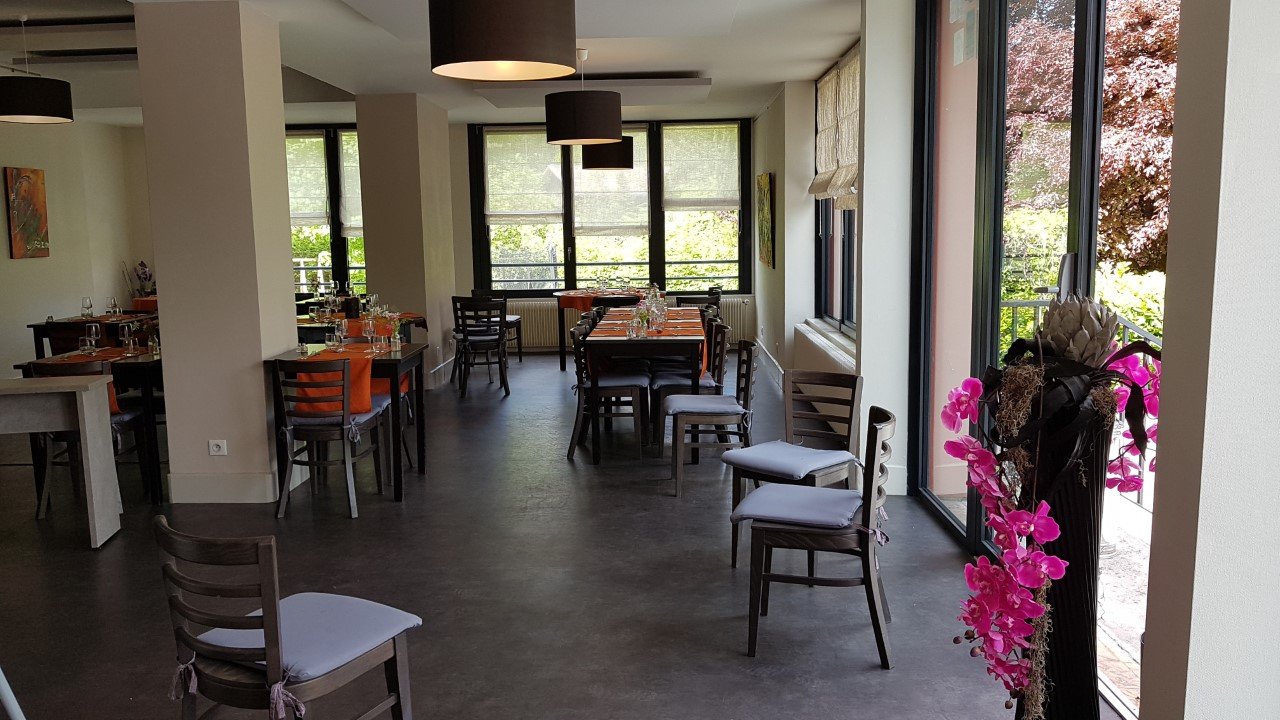 Hôtel - Restaurant l'Echo du Lac & spa-餐饮