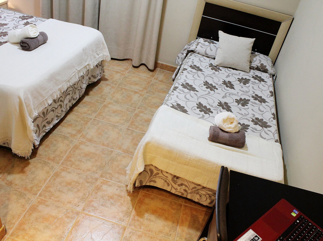 Hostal Avenidas主图