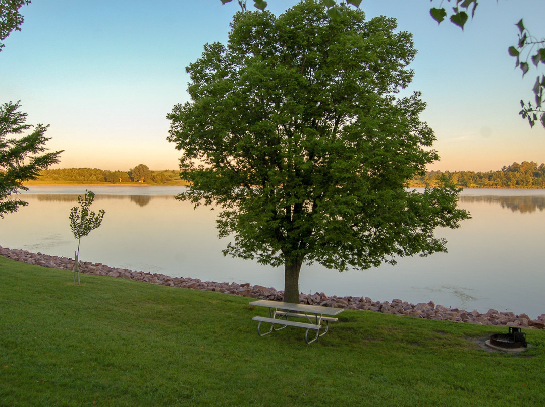 Lake Vermillion Recreation Area景点图片