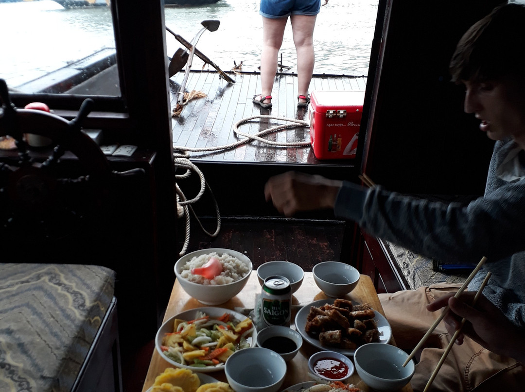 Cat Ba Travel Life景点图片