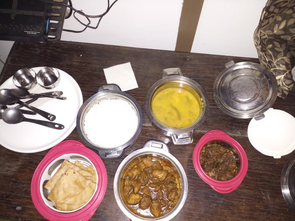 Redhouse Homestay - Hidden Valley Coorg-餐饮